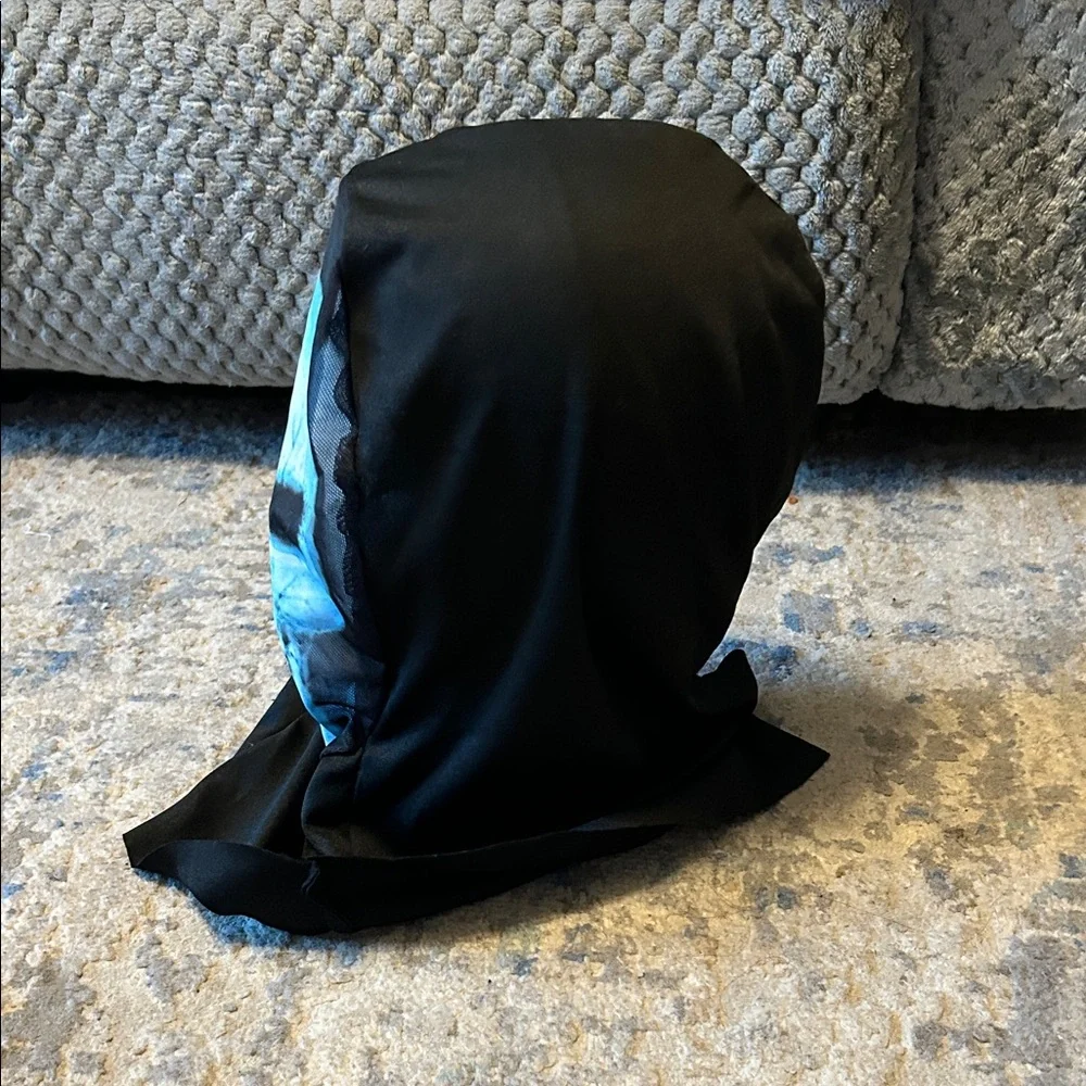 Black Skull Hood